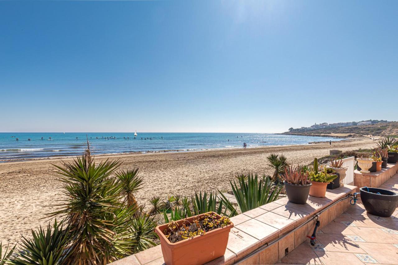 Beachfront Bliss: Apartamento A Pie De Playa Villa Alicante Exterior photo